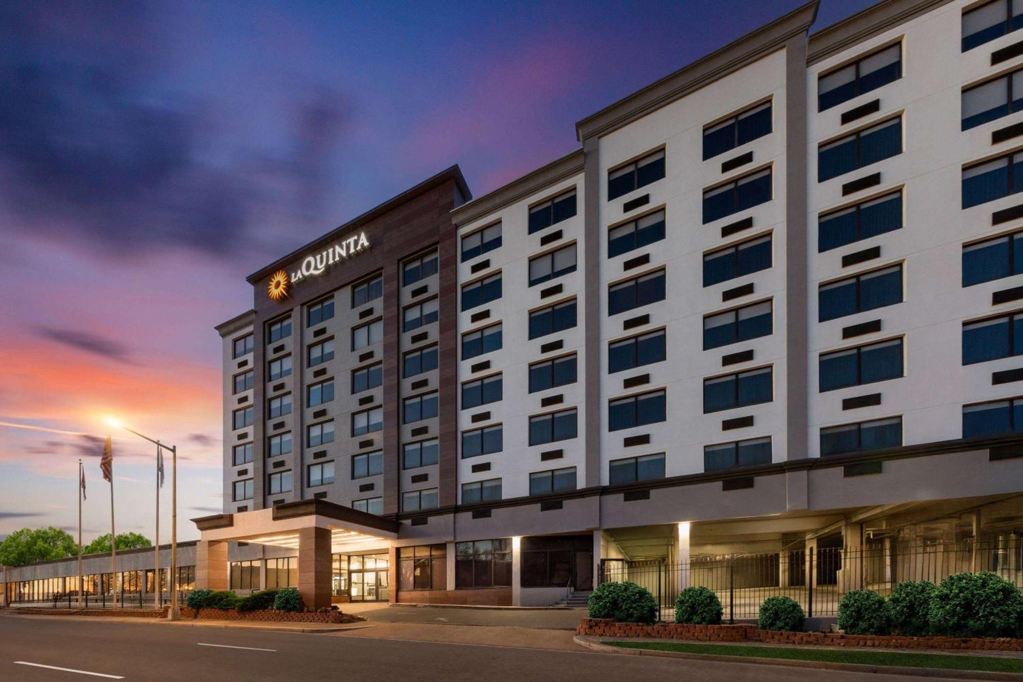 La Quinta Inn & Suites By La Quinta Inn & Suites By Wyndham Washington Dc Noma Exteriör bild