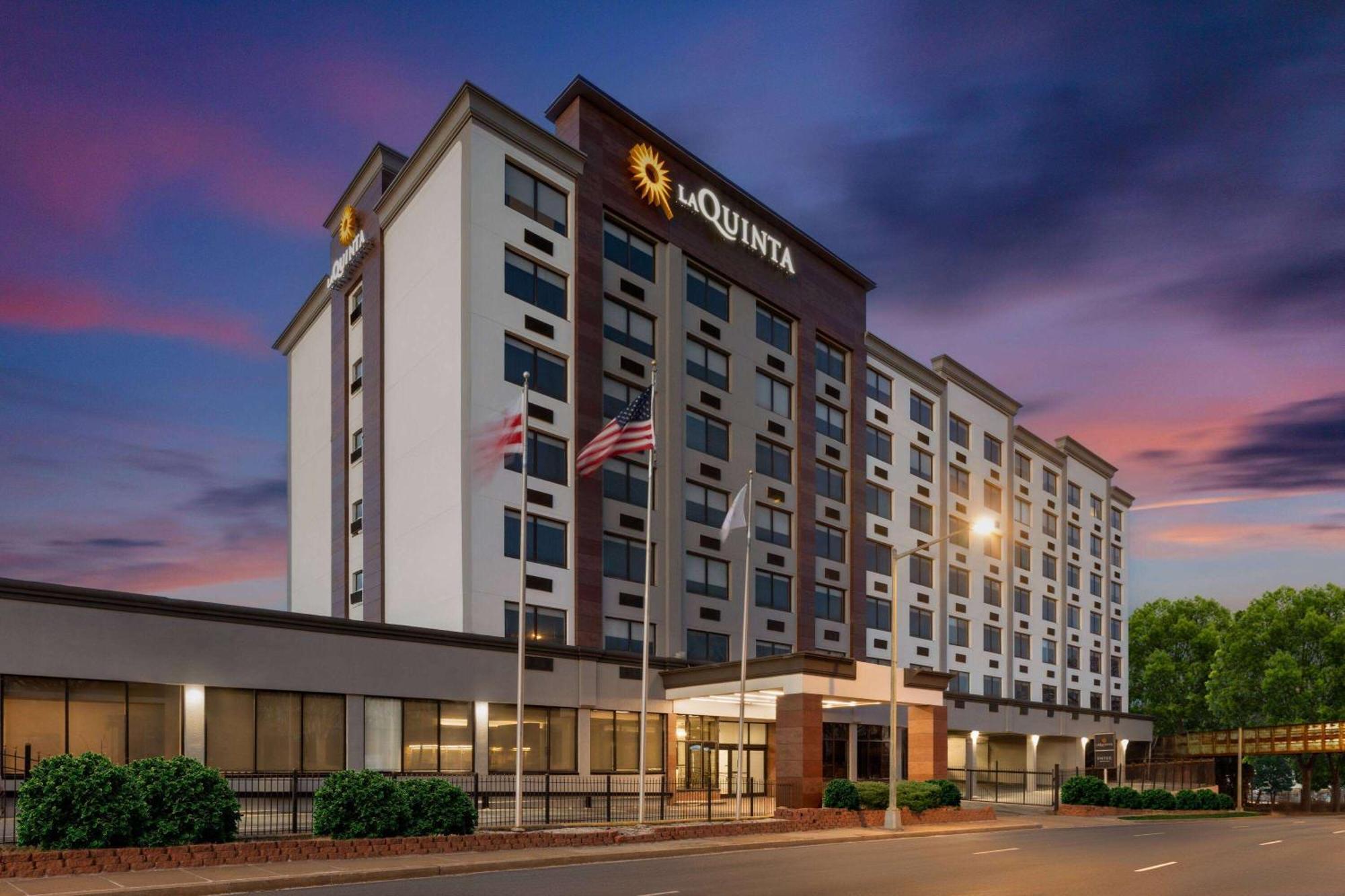 La Quinta Inn & Suites By La Quinta Inn & Suites By Wyndham Washington Dc Noma Exteriör bild