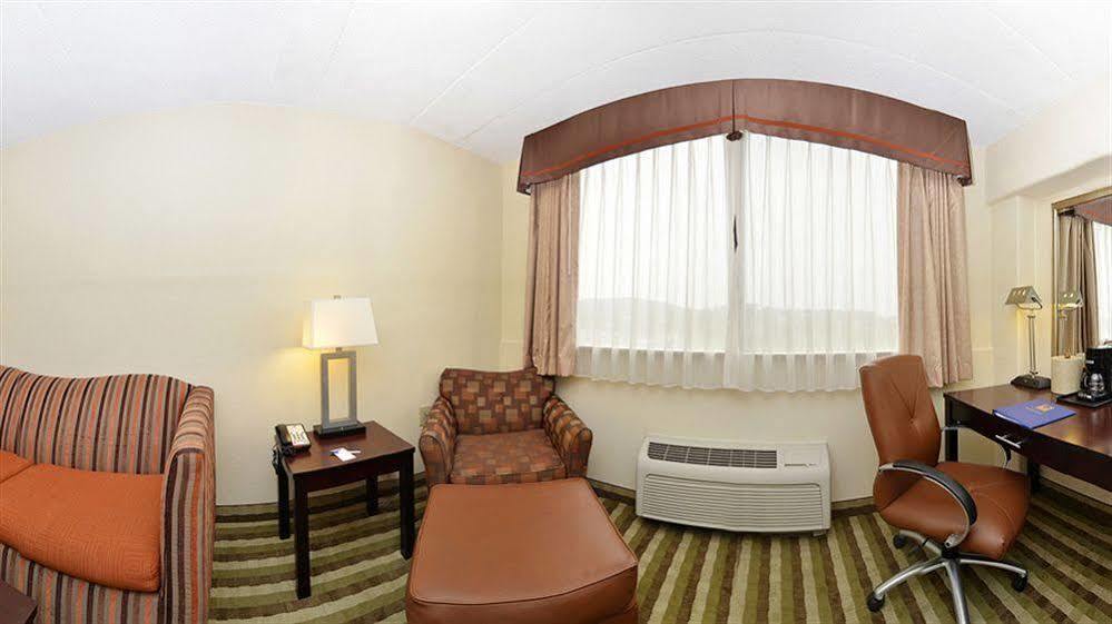 La Quinta Inn & Suites By La Quinta Inn & Suites By Wyndham Washington Dc Noma Exteriör bild